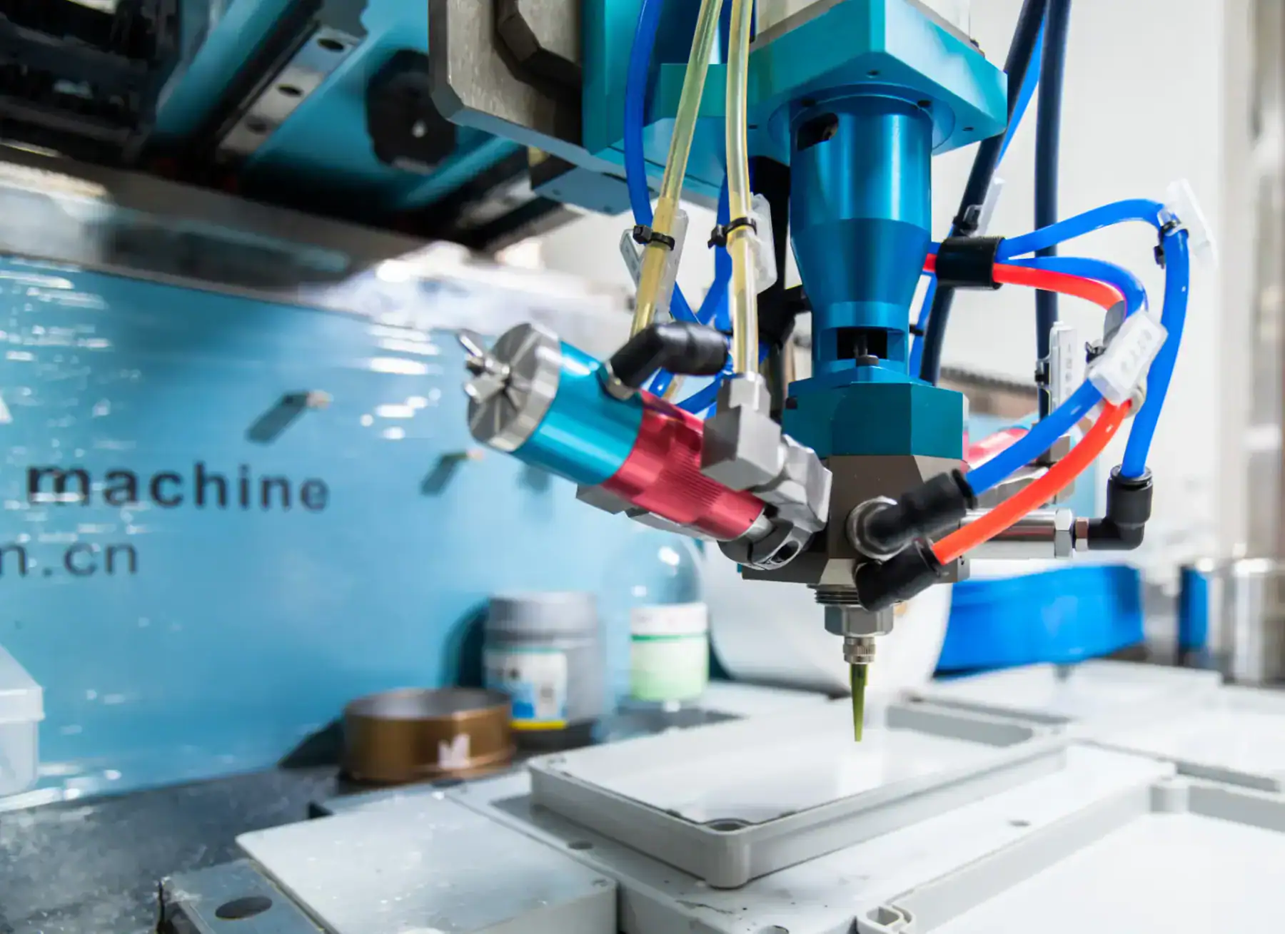 Automated gasket dispensing at BOWO Electric
